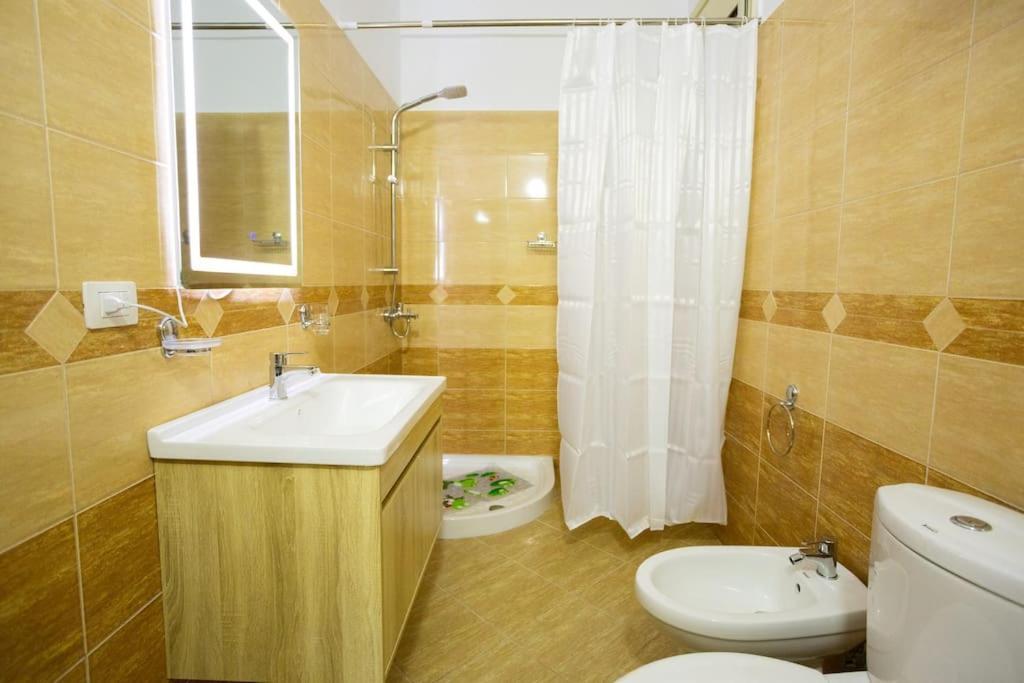 Apartment In Vlore Kejvi Vlorë Exterior foto