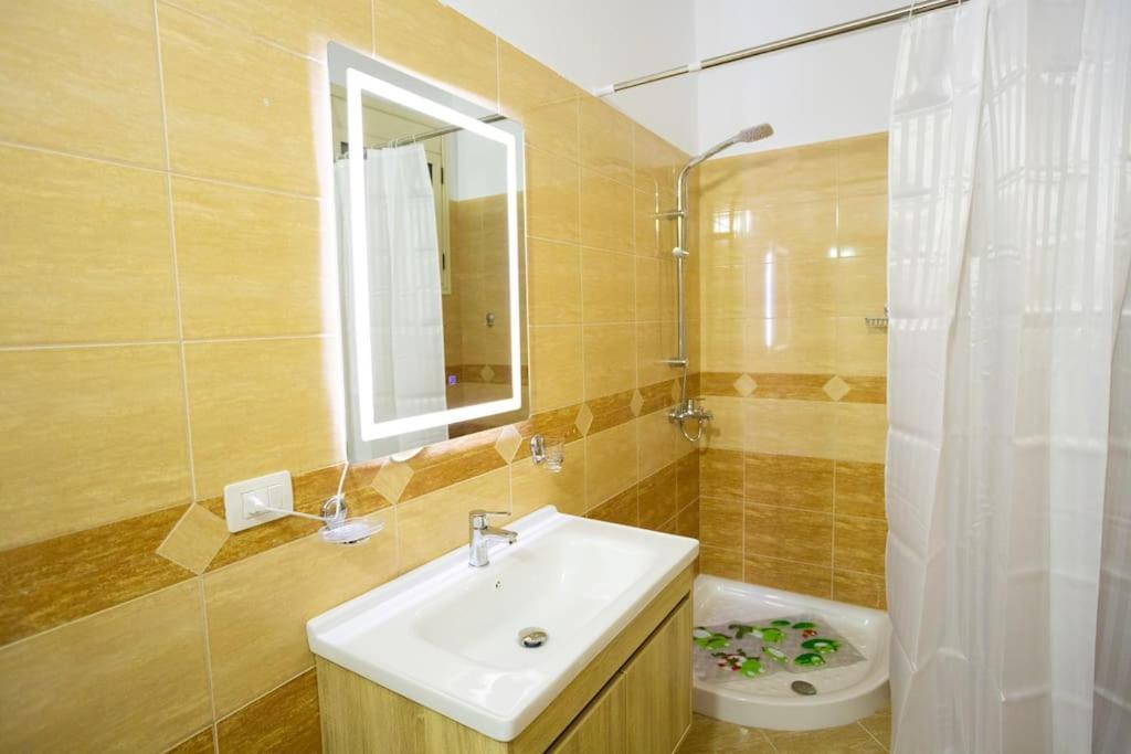 Apartment In Vlore Kejvi Vlorë Exterior foto
